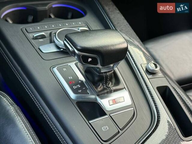 Серый Ауди С4, объемом двигателя 3 л и пробегом 176 тыс. км за 22990 $, фото 47 на Automoto.ua