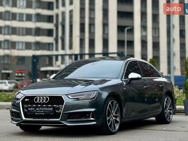 Серый Ауди С4, объемом двигателя 3 л и пробегом 125 тыс. км за 26900 $, фото 5 на Automoto.ua