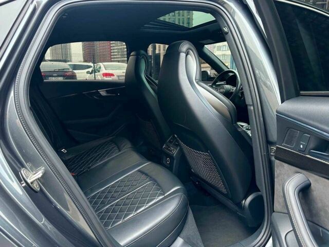 Серый Ауди С4, объемом двигателя 3 л и пробегом 125 тыс. км за 26900 $, фото 8 на Automoto.ua