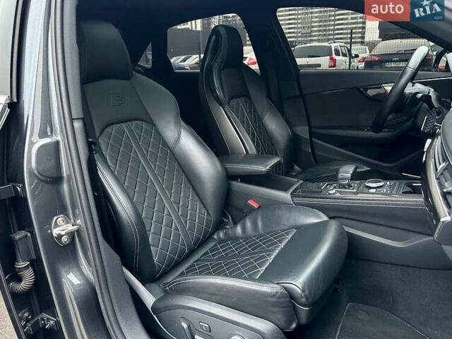 Серый Ауди С4, объемом двигателя 3 л и пробегом 125 тыс. км за 26900 $, фото 52 на Automoto.ua