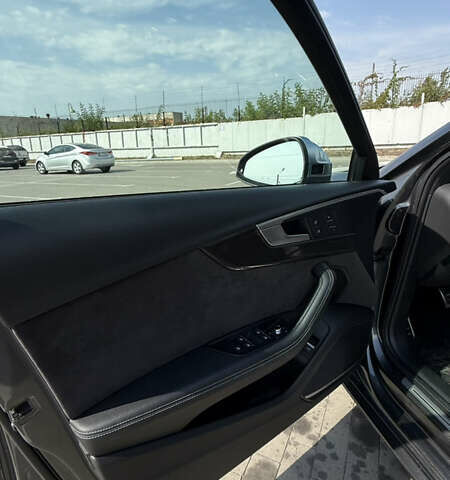 Сірий Ауді С4, об'ємом двигуна 3 л та пробігом 95 тис. км за 36000 $, фото 18 на Automoto.ua