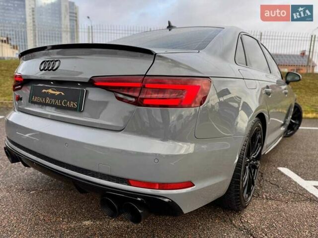 Серый Ауди С4, объемом двигателя 3 л и пробегом 176 тыс. км за 22990 $, фото 20 на Automoto.ua