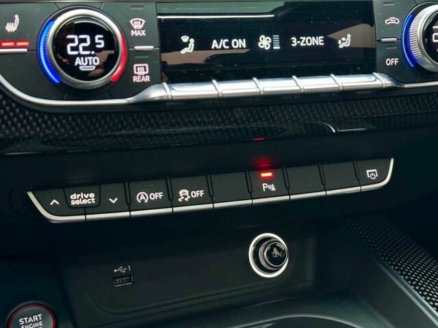 Серый Ауди С4, объемом двигателя 3 л и пробегом 125 тыс. км за 26900 $, фото 11 на Automoto.ua