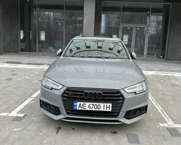 Сірий Ауді S4, об'ємом двигуна 3 л та пробігом 140 тис. км за 28500 $, фото 2 на Automoto.ua