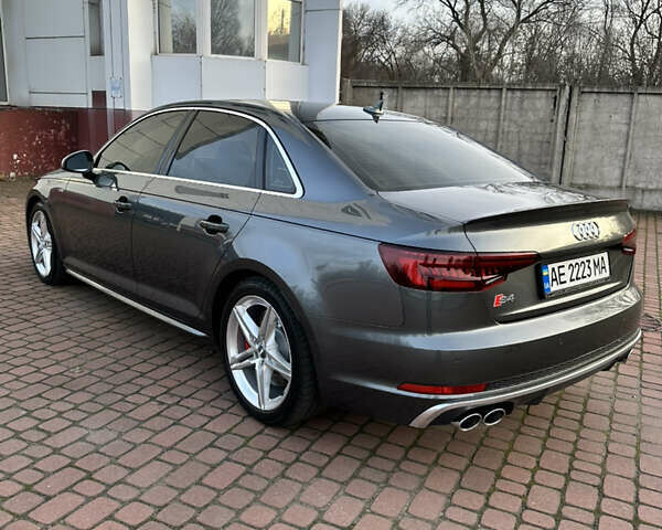 Серый Ауди С4, объемом двигателя 3 л и пробегом 72 тыс. км за 25900 $, фото 7 на Automoto.ua