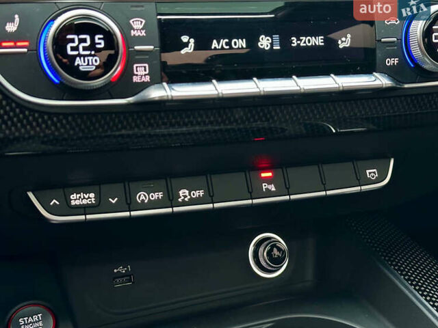 Серый Ауди С4, объемом двигателя 3 л и пробегом 125 тыс. км за 26900 $, фото 31 на Automoto.ua