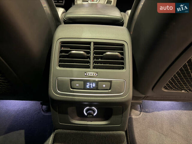 Сірий Ауді С4, об'ємом двигуна 3 л та пробігом 110 тис. км за 26500 $, фото 45 на Automoto.ua