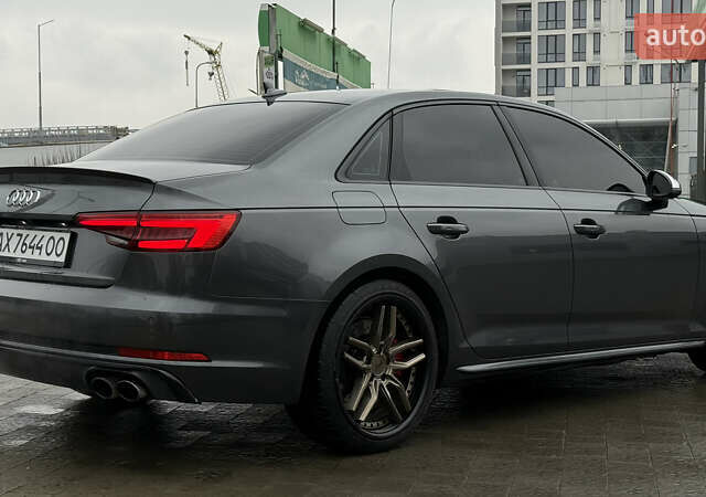 Серый Ауди С4, объемом двигателя 3 л и пробегом 152 тыс. км за 23900 $, фото 5 на Automoto.ua