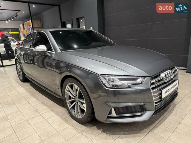 Сірий Ауді С4, об'ємом двигуна 3 л та пробігом 110 тис. км за 26500 $, фото 2 на Automoto.ua