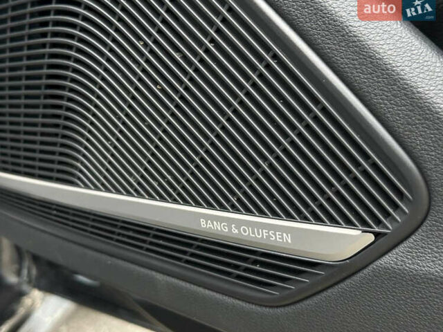 Серый Ауди С4, объемом двигателя 3 л и пробегом 125 тыс. км за 26900 $, фото 53 на Automoto.ua