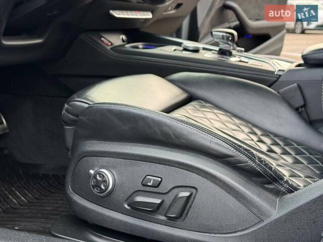 Серый Ауди С4, объемом двигателя 3 л и пробегом 176 тыс. км за 22990 $, фото 25 на Automoto.ua