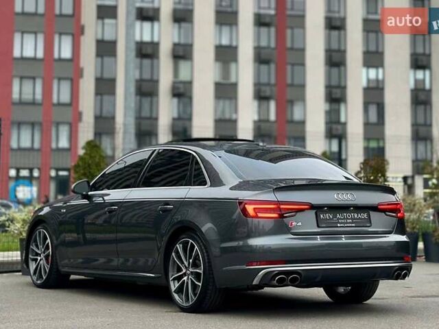 Серый Ауди С4, объемом двигателя 3 л и пробегом 125 тыс. км за 26900 $, фото 14 на Automoto.ua