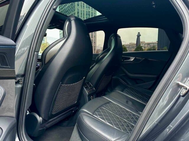 Серый Ауди С4, объемом двигателя 3 л и пробегом 125 тыс. км за 26900 $, фото 16 на Automoto.ua