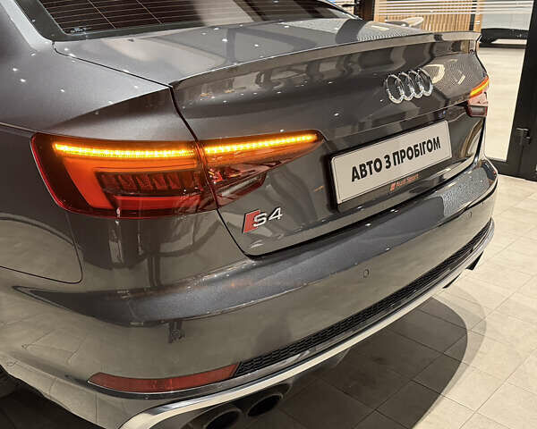 Сірий Ауді С4, об'ємом двигуна 3 л та пробігом 110 тис. км за 26500 $, фото 25 на Automoto.ua