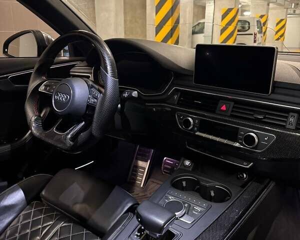 Сірий Ауді С4, об'ємом двигуна 3 л та пробігом 130 тис. км за 25500 $, фото 8 на Automoto.ua