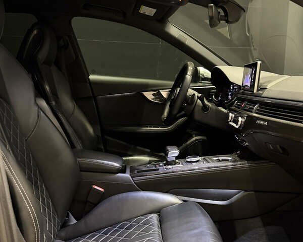 Сірий Ауді С4, об'ємом двигуна 3 л та пробігом 110 тис. км за 26500 $, фото 40 на Automoto.ua