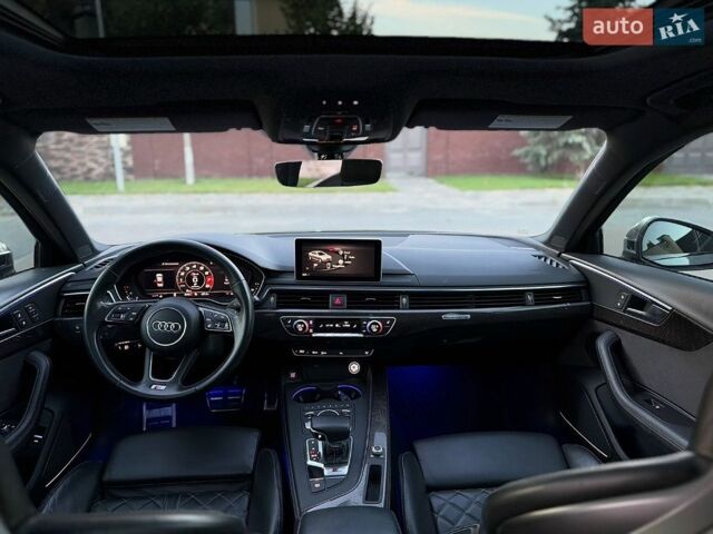 Серый Ауди С4, объемом двигателя 3 л и пробегом 188 тыс. км за 22900 $, фото 5 на Automoto.ua