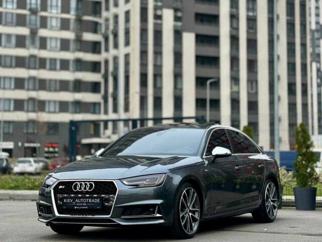 Серый Ауди С4, объемом двигателя 3 л и пробегом 125 тыс. км за 26900 $, фото 4 на Automoto.ua