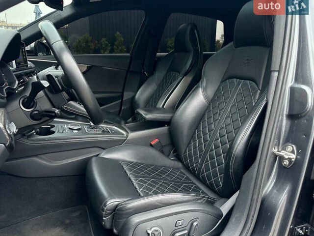 Серый Ауди С4, объемом двигателя 3 л и пробегом 125 тыс. км за 26900 $, фото 38 на Automoto.ua