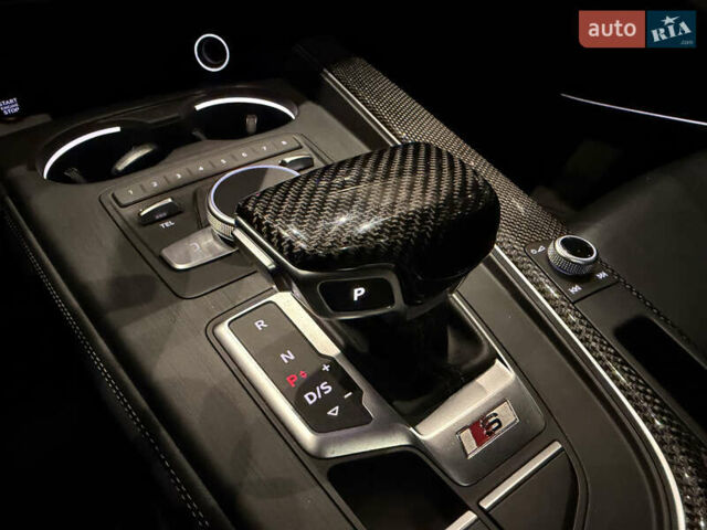 Сірий Ауді С4, об'ємом двигуна 3 л та пробігом 110 тис. км за 26500 $, фото 53 на Automoto.ua