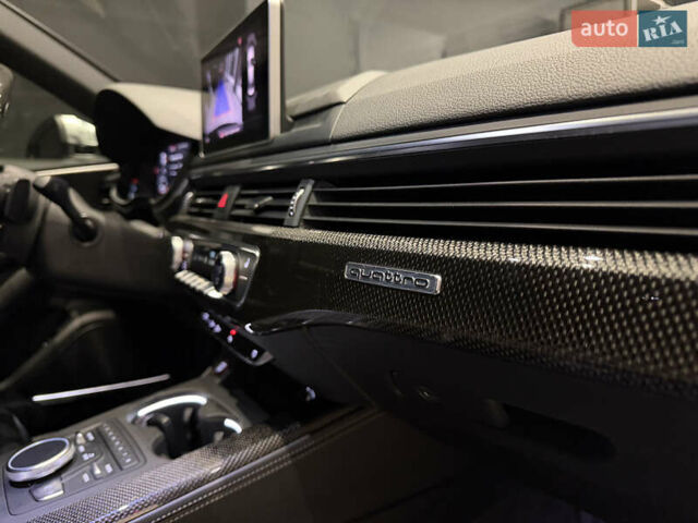 Сірий Ауді С4, об'ємом двигуна 3 л та пробігом 110 тис. км за 26500 $, фото 43 на Automoto.ua