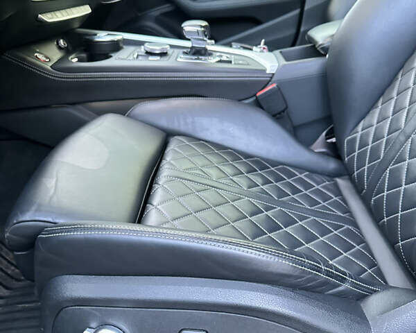 Серый Ауди С4, объемом двигателя 3 л и пробегом 72 тыс. км за 25900 $, фото 26 на Automoto.ua