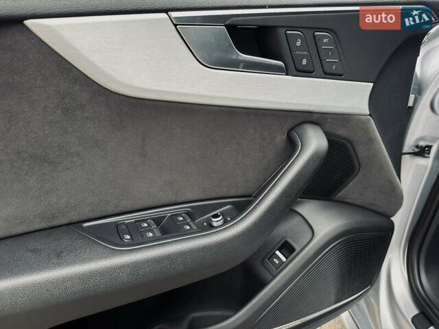 Серый Ауди С4, объемом двигателя 3 л и пробегом 108 тыс. км за 26500 $, фото 14 на Automoto.ua