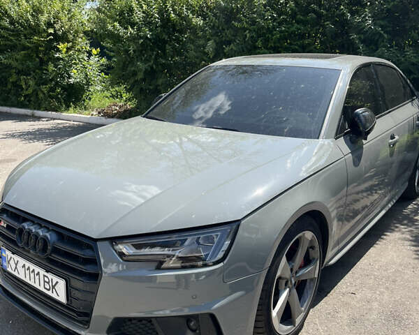 Сірий Ауді С4, об'ємом двигуна 3 л та пробігом 130 тис. км за 32500 $, фото 5 на Automoto.ua