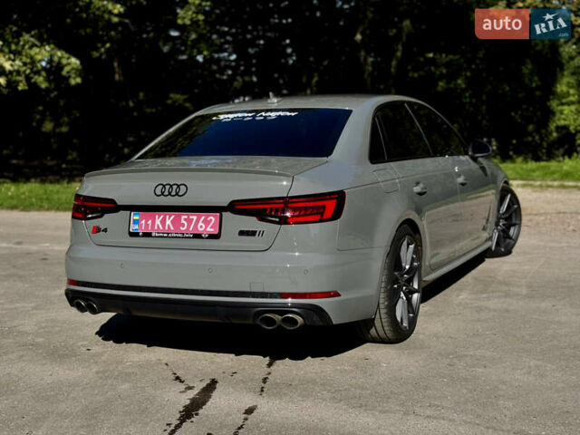 Серый Ауди С4, объемом двигателя 3 л и пробегом 91 тыс. км за 29900 $, фото 8 на Automoto.ua