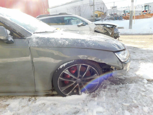 Сірий Ауді S4, об'ємом двигуна 3 л та пробігом 90 тис. км за 25999 $, фото 12 на Automoto.ua