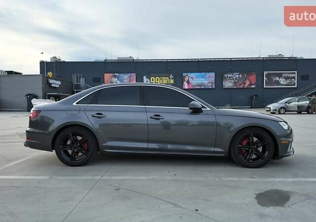 Серый Ауди С4, объемом двигателя 3 л и пробегом 88 тыс. км за 32990 $, фото 6 на Automoto.ua