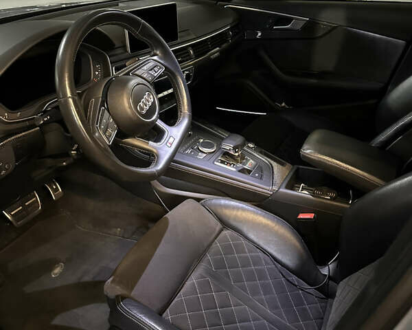 Серый Ауди С4, объемом двигателя 3 л и пробегом 77 тыс. км за 28000 $, фото 7 на Automoto.ua