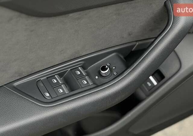 Серый Ауди С4, объемом двигателя 3 л и пробегом 82 тыс. км за 34000 $, фото 13 на Automoto.ua