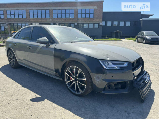 Сірий Ауді S4, об'ємом двигуна 3 л та пробігом 90 тис. км за 25999 $, фото 4 на Automoto.ua