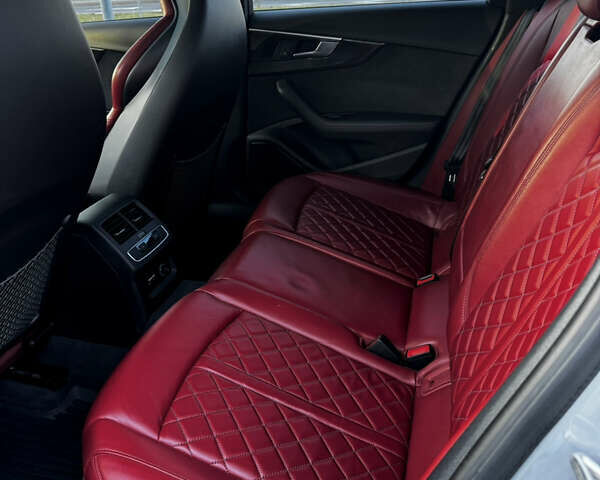 Серый Ауди С4, объемом двигателя 2.99 л и пробегом 126 тыс. км за 25000 $, фото 14 на Automoto.ua