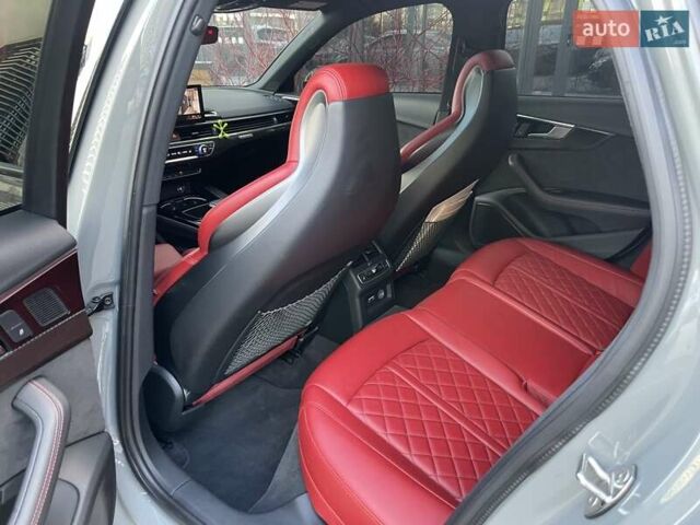 Серый Ауди С4, объемом двигателя 3 л и пробегом 61 тыс. км за 36000 $, фото 24 на Automoto.ua