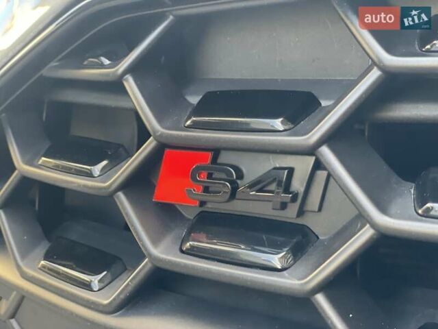 Серый Ауди С4, объемом двигателя 3 л и пробегом 61 тыс. км за 36000 $, фото 34 на Automoto.ua