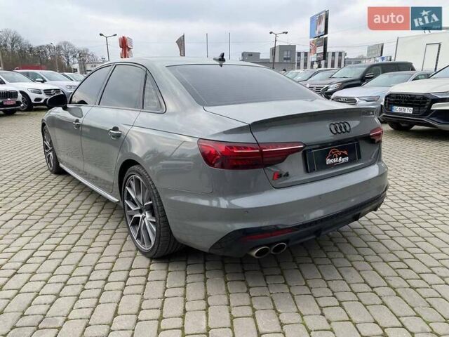 Серый Ауди С4, объемом двигателя 3 л и пробегом 70 тыс. км за 41000 $, фото 4 на Automoto.ua