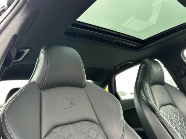 Серый Ауди С4, объемом двигателя 3 л и пробегом 25 тыс. км за 10500 $, фото 8 на Automoto.ua