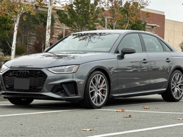 Серый Ауди С4, объемом двигателя 3 л и пробегом 25 тыс. км за 10500 $, фото 2 на Automoto.ua