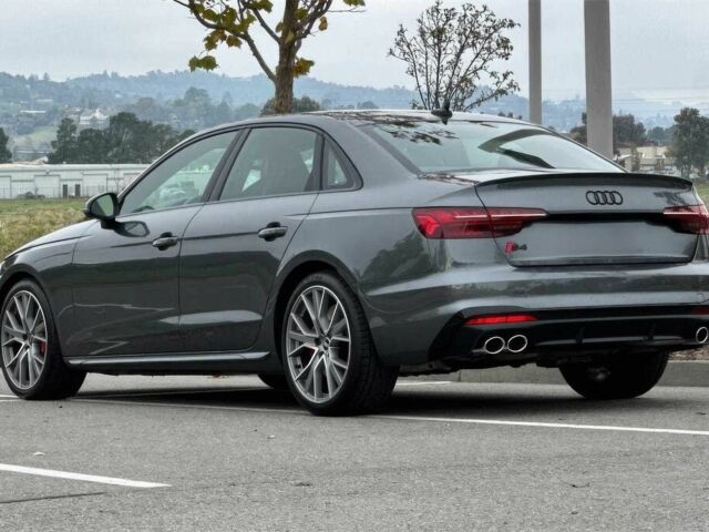 Серый Ауди С4, объемом двигателя 3 л и пробегом 25 тыс. км за 10500 $, фото 4 на Automoto.ua