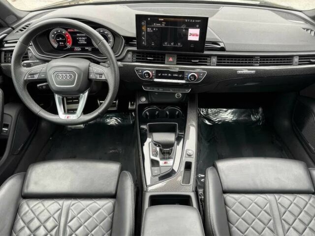 Серый Ауди С4, объемом двигателя 3 л и пробегом 25 тыс. км за 10500 $, фото 7 на Automoto.ua