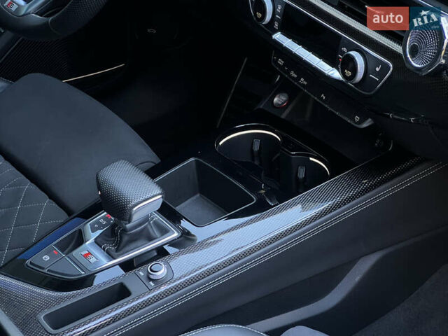 Сірий Ауді С4, об'ємом двигуна 3 л та пробігом 37 тис. км за 43500 $, фото 11 на Automoto.ua