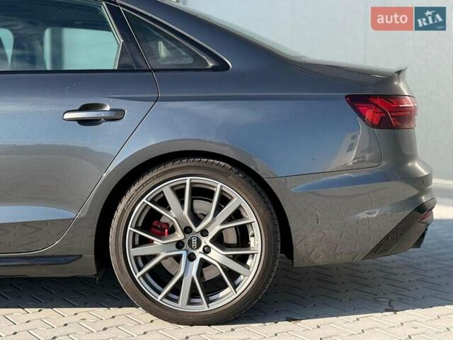 Сірий Ауді С4, об'ємом двигуна 3 л та пробігом 32 тис. км за 42590 $, фото 5 на Automoto.ua