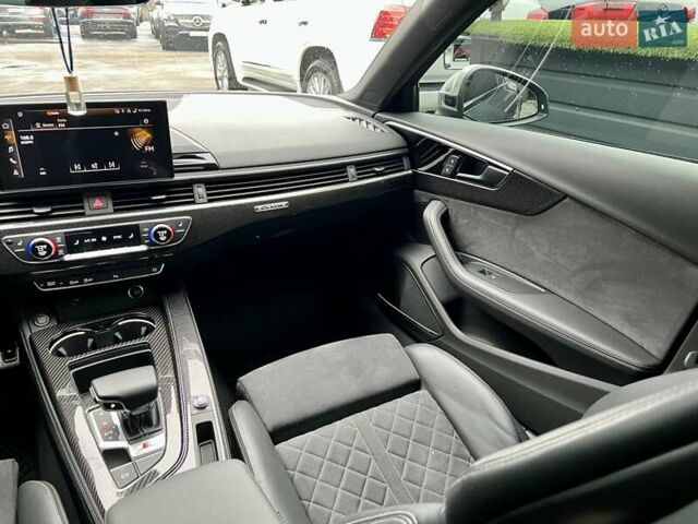 Сірий Ауді С4, об'ємом двигуна 3 л та пробігом 46 тис. км за 39900 $, фото 71 на Automoto.ua