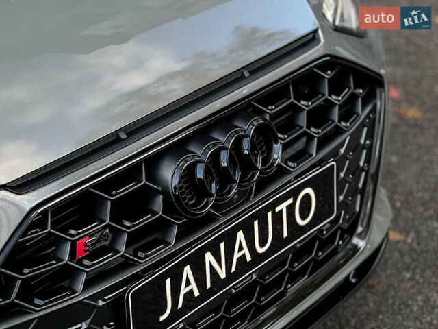 Сірий Ауді С4, об'ємом двигуна 3 л та пробігом 37 тис. км за 43500 $, фото 7 на Automoto.ua