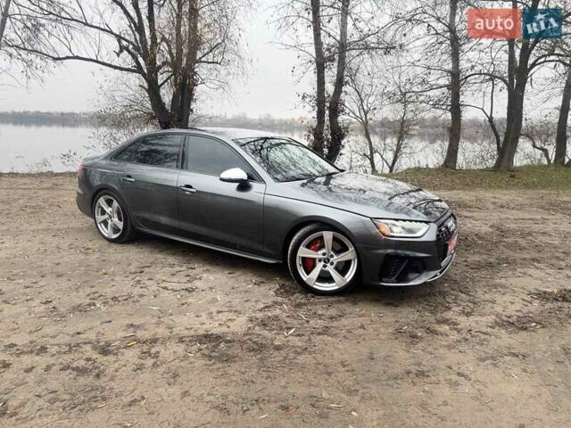 Серый Ауди С4, объемом двигателя 3 л и пробегом 44 тыс. км за 39500 $, фото 3 на Automoto.ua