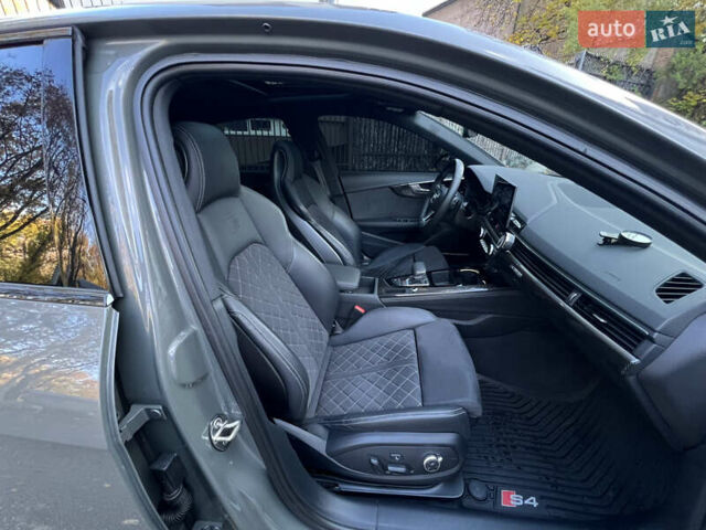 Сірий Ауді С4, об'ємом двигуна 3 л та пробігом 37 тис. км за 43500 $, фото 15 на Automoto.ua