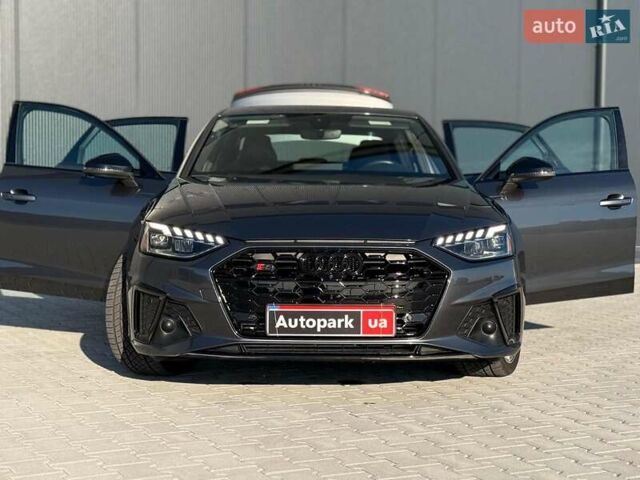 Сірий Ауді С4, об'ємом двигуна 3 л та пробігом 32 тис. км за 42590 $, фото 40 на Automoto.ua