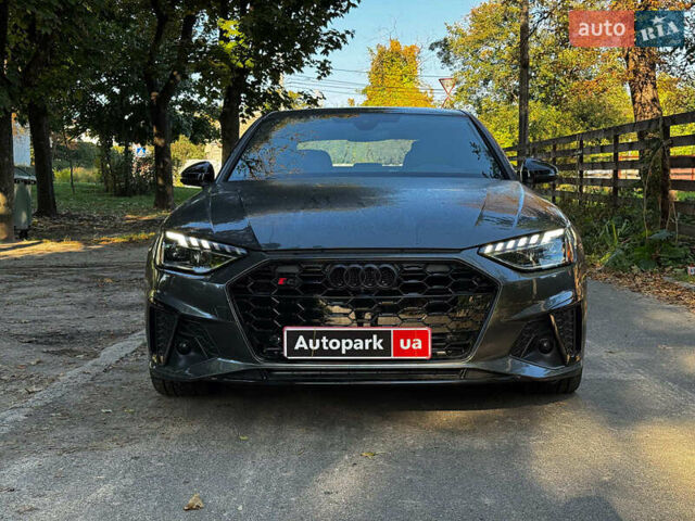 Серый Ауди С4, объемом двигателя 3 л и пробегом 32 тыс. км за 42840 $, фото 1 на Automoto.ua